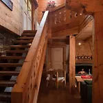 Chalet Le De Lara *