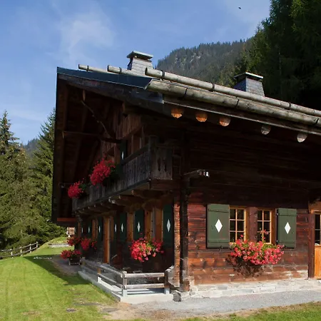 Le De Lara Chalet
