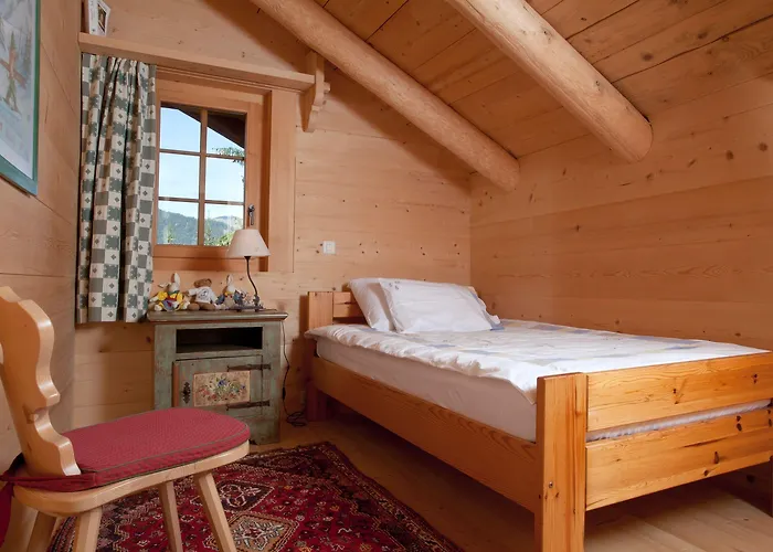 Le De Lara * Валь-Д'илье